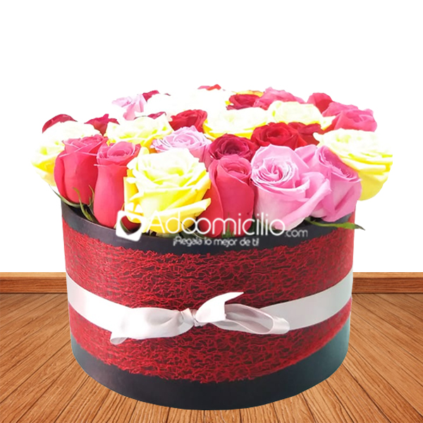 Regalos de amor y amistad a domicilio en Cali Caja negra redonda con rosas de colores 