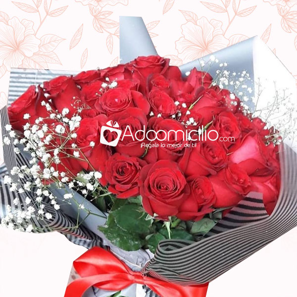 Ramo de Rosas Mediano    Love in red para mujer mexicana pedido con un día anticipado  